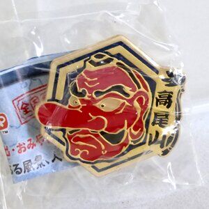 NEW JAPANESE TOKYO MOUNT TAKAO TENGU GUARDIAN COLLECTIBLE GOLD ENAMEL LAPEL PIN